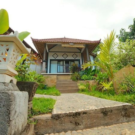 Warung Ary & Home Stay Amed Extérieur photo