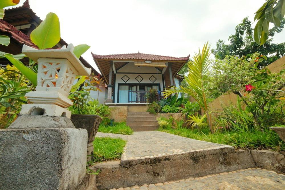 Warung Ary & Home Stay Amed Extérieur photo